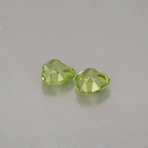 Pedras preciosas de peridoto verde natural de  ct, formato de coração, VVS-VS