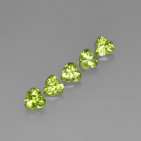 Pedras preciosas de peridoto verde natural de  ct, formato de coração, VS