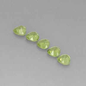 Pedras preciosas de peridoto verde natural de  ct, formato de coração, VS