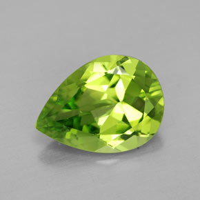 Peridoto verde natural 3,38ct, formato de pêra, VVS