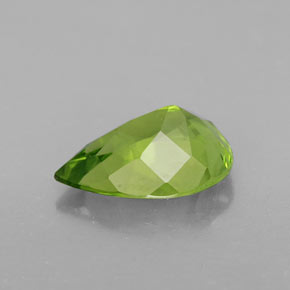 Peridoto verde natural 3,38ct, formato de pêra, VVS