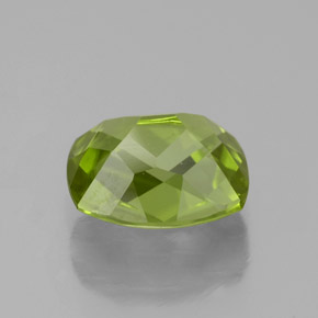 Peridoto verde natural 2,06ct, almofada cortada, VS