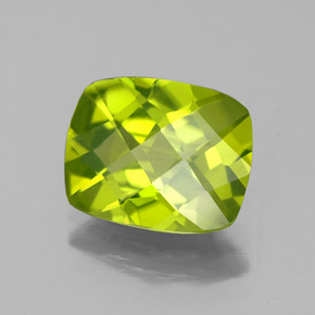 Peridoto verde natural 2,72ct, almofada cortada, VS