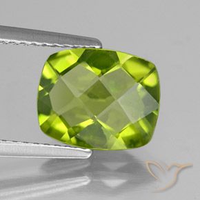 Peridoto verde natural 2,57ct, almofada cortada, VS