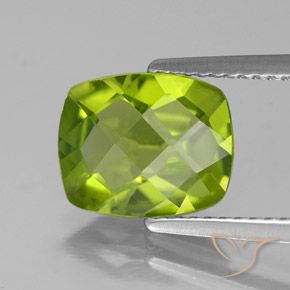 Peridoto verde natural 2,57ct, almofada cortada, VS
