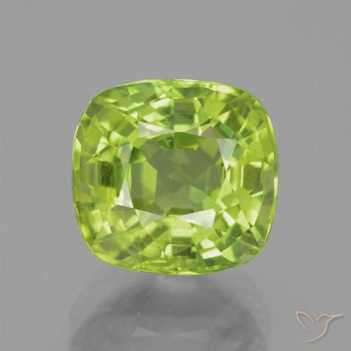 2.61ct Natural Verde Vivo Claro Peridoto, Almofada, VS