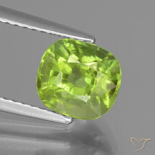 2.04ct Natural Verde amarelado Peridoto, Almofada, VS