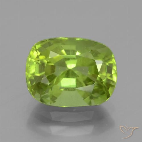 2.56ct Natural Verde médio Peridoto, Almofada, VS