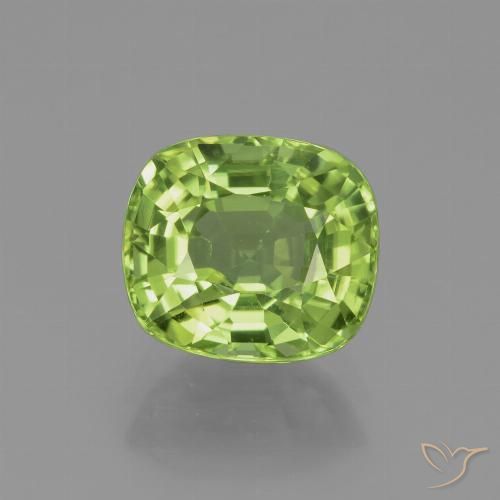 2.37ct Natural Verde médio Peridoto, Almofada, VVS-VS