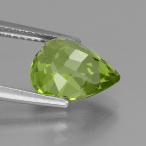 Peridoto verde natural 4,00ct, formato de pêra, VS
