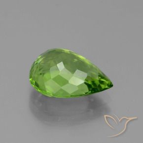 Peridoto verde natural 3,60ct, formato de pêra, VVS-VS