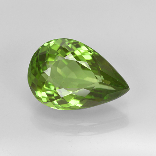 Peridoto verde natural 3,40ct, formato de pêra, VS