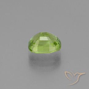 Peridoto Verde médio Natural 2.42ct, Almofada, VS
