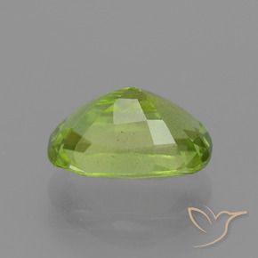 Peridoto Verde médio Natural 2.51ct, Almofada, VS