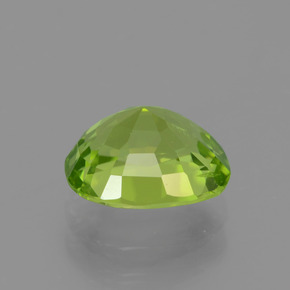 Peridoto Verde médio Natural 2.28ct, oval, VS
