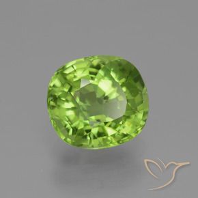 Peridoto Verde médio Natural 2.28ct, oval, VS