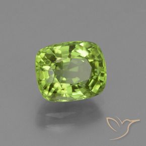 Peridoto Verde médio Natural 2.50ct, Almofada, VVS-VS