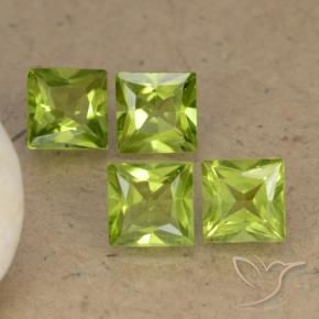Pedras preciosas de Peridoto verde vivo natural de 3.05 ct, Quadrado, VS