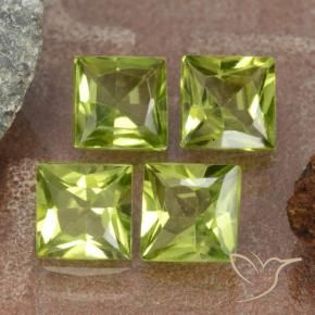 Pedras preciosas de Peridoto Verde médio natural de 2.85 ct, Quadrado, VS