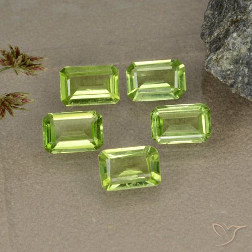 2.45ctw Natural verde vivo Peridoto, Corte Esmeralda, VVS-VS