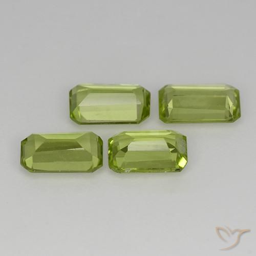 Pedras preciosas de Peridoto Verde médio natural de 1.85 ct, Corte Octógono / Esmeralda, VVS-VS