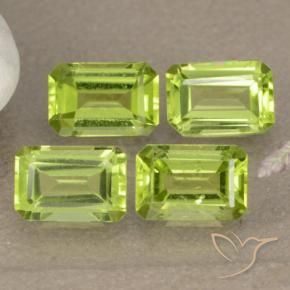 Pedras preciosas de Peridoto Verde amarelado vivo natural de 2.32 ct, Corte Octógono / Esmeralda, VVS-VS
