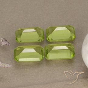 Pedras preciosas de Peridoto Verde médio natural de 2.26 ct, Corte Octógono / Esmeralda, VVS-VS