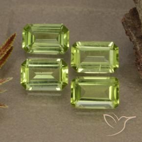 Pedras preciosas de Peridoto verde vivo natural de 2.03 ct, Corte Octógono / Esmeralda, VVS-VS