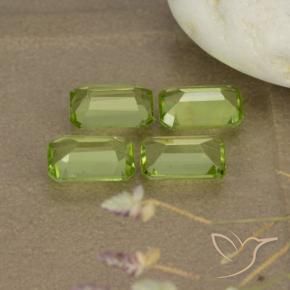 Pedras preciosas de Peridoto Verde médio natural de 1.98 ct, Corte Octógono / Esmeralda, VVS-VS