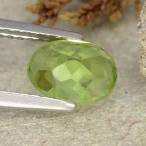 Peridoto Verde médio Natural 1.24ct, oval, VS