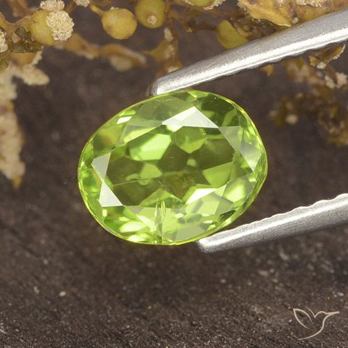 1.18ct Natural Verde amarelado vivo Peridoto, oval, VS