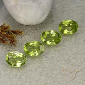 Pedras preciosas de Peridoto Verde médio natural de 4.96 ct, oval, VS