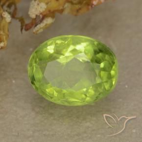 Peridoto Verde Vivo Claro Natural 1.15ct, oval, VS