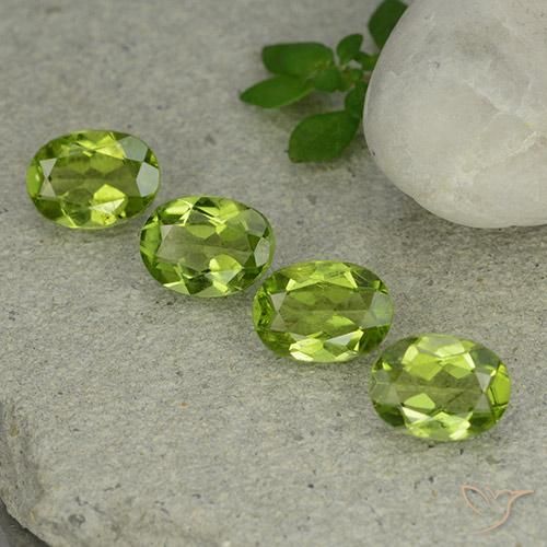 4.90ctw Natural verde vivo Peridoto, oval, VS