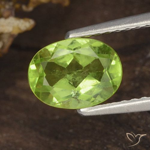1.35ct Natural Luz verde Peridoto, oval, VS