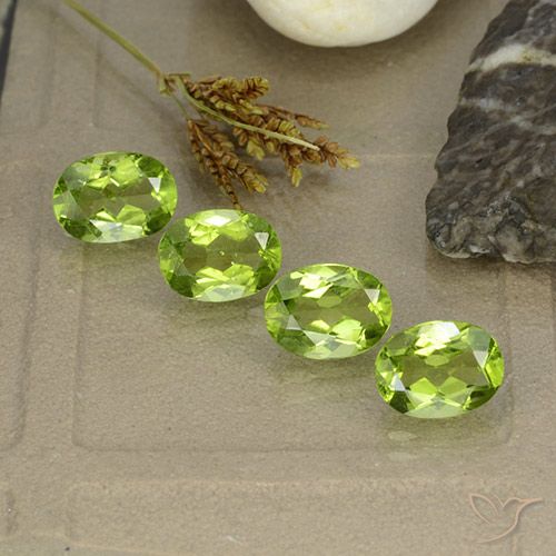 5.38ctw Natural verde vivo Peridoto, oval, VS