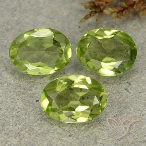 Pedras preciosas de Peridoto verde vivo natural de 2.91 ct, oval, VS