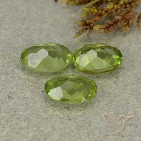 Pedras preciosas de Peridoto verde vivo natural de 2.91 ct, oval, VS