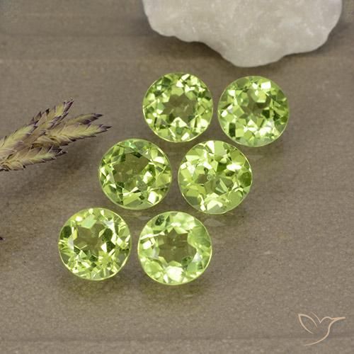 2.93ctw Natural Verde Vivo Claro Peridoto, Redondo, VVS-VS