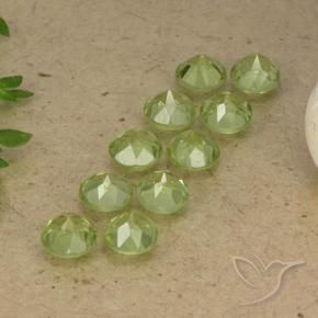 Pedras preciosas de Peridoto Luz verde natural de 3.98 ct, Redondo, VVS-VS