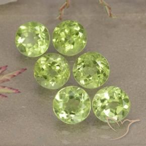 Pedras preciosas de Peridoto Luz verde natural de 3.31 ct, Redondo, VVS-VS