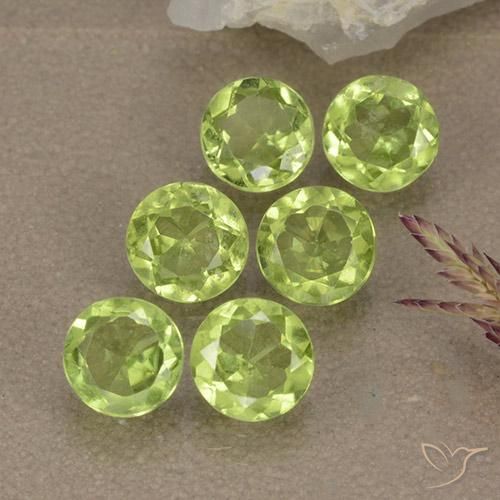 2.75ctw Natural Luz verde Peridoto, Redondo, VVS-VS