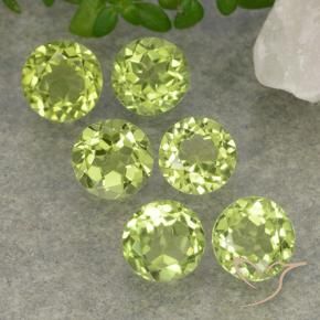 Pedras preciosas de Peridoto Luz verde natural de 2.22 ct, Redondo, VVS-VS