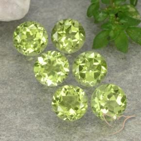 Pedras preciosas de Peridoto Luz verde natural de 2.57 ct, Redondo, VVS-VS
