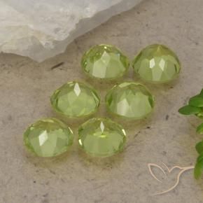 Pedras preciosas de Peridoto Luz verde natural de 2.49 ct, Redondo, VVS-VS