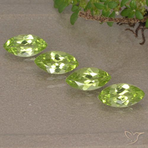1.63ctw Natural Verde Vivo Claro Peridoto, Marquesa, VVS-VS