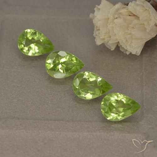 2.64ctw Natural Verde Vivo Claro Peridoto, Formato de pêra, VVS-VS