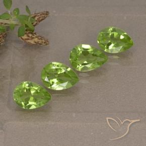 Pedras preciosas de Peridoto Verde médio natural de 3.04 ct, Formato de pêra, VS