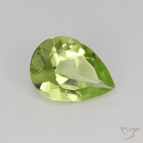 Peridoto Verde médio Natural 0.60ct, Formato de pêra, VVS-VS