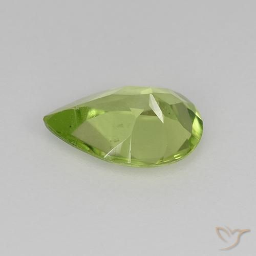 Peridoto Verde médio Natural 0.60ct, Formato de pêra, VVS-VS